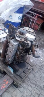 Munticar  24 - 3