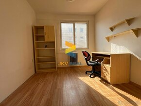 JKV REAL ponúka na predaj 3 izbový byt na ulici Š. Králika v - 3