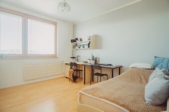Na predaj Veľkometrážny 4-izbový byt s balkónom vo vyhľadáv - 3