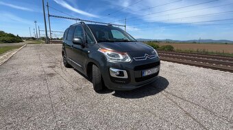 Pekný Citroen C3 Picasso - 3