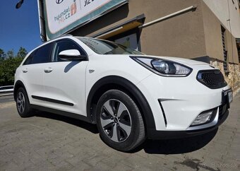 Kia Niro 1.6HYYBRID-DPH-SERVIS.HISTORIE - 3