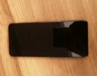Samsung Galaxy S21 5G čierna farba v perfektnom stave + ročn - 3