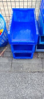 Úložné boxy všetky spolu - 3
