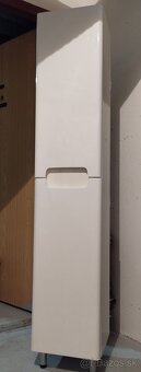 Vysoká skrinka + skrinka s umývadlom - 3
