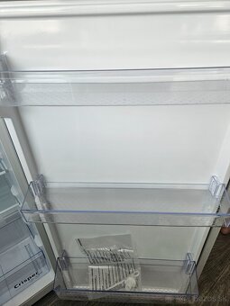 Chladnicka BEKO - 3