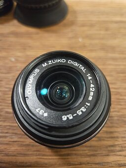 Olympus 17mm, 14-42mm, nikon 50mm - 3