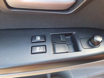 SUZUKI SX 4 1,6 BENZÍN 4X4 KLÍMA - 3