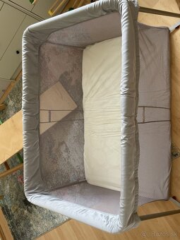 Babybjorn travel crib light cestovná postieľka - 3