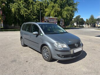 Volkswagen Touran facelift 1.9 TDI, 7 miestny - 3