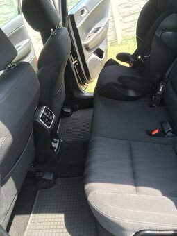 Kia Sportage 2.0 CRDi 4WD Gold A/T - 3