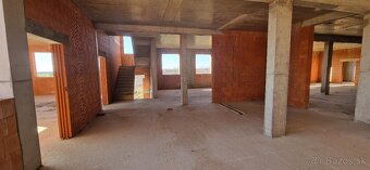 REALFINN EXKLUZÍVNE PREDAJ-administratívno - výrobné sídlo - 3