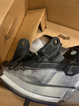 Svetlomet Suzuki Vitara IV - 3