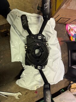 Podvolantivy krúžok - 3