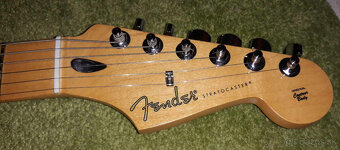 Fender stratocaster - 3