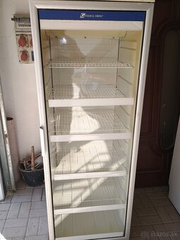 Predám chladničky s vitrinou - 3