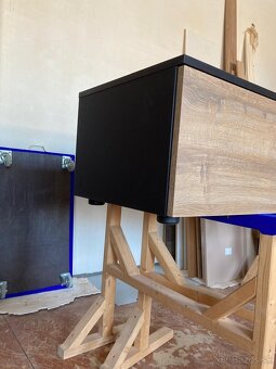 Skrinka pod televízor - 3