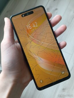 Infinix Smart 8 - 3