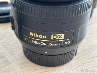 Nikon D3400 + 3 objektivy, 3 baterie, Nikon cestovna brasna - 3