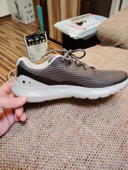 Predám botasky under armour - 3