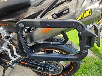 Držiaky na KTM 990 - 3