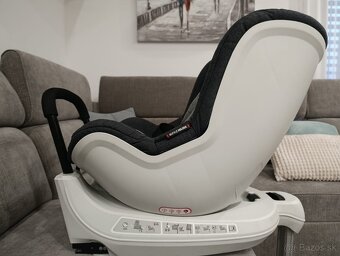 Predám detskú autosedačku Petite&Mars Reversal II - 3