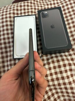 iPhone 11 Pro Max 512 GB – originálna krabica, dohoda možná - 3