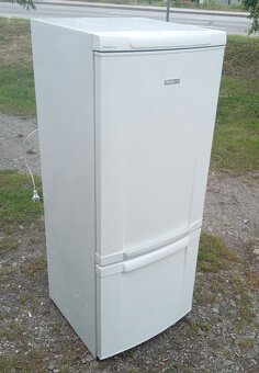 Predám plnefunkčná chladnička s mrazničkou ELECTROLUX - 3
