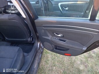 Renault Laguna 1.5 DCil - 3