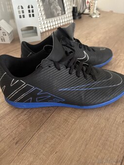 Halovky Nike - 3