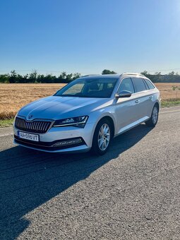 Škoda Superb Combi 2.0 TDI SCR Style Virtual - 3