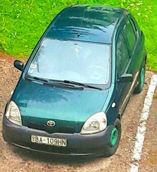 Toyota Yaris 1.0 VVT-i Terra Base - 3