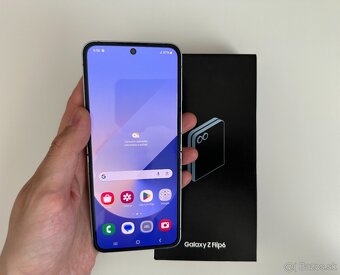 Samsung Galaxy Z Flip6 12GB/256GB, TOP, ZARUKA - 3