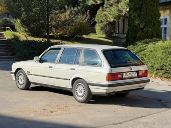 BMW E30 Touring 318i (1990) – Alpinweiss – originálny stav - 3