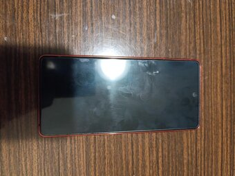 Predám samsung s20Fe - 3