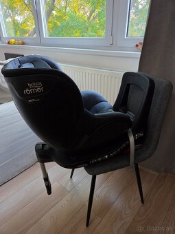 Britax Romer Dualfix M isize - 3