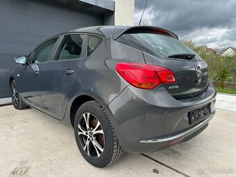 Opel Astra 1.4 Turbo 140k r.v 2012 - 3