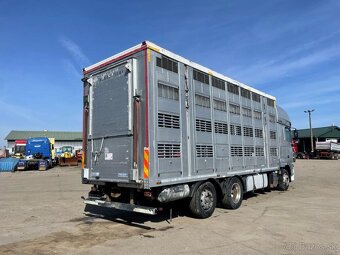 DAF na prepravu zvierat 2008 VIN 417 - 3