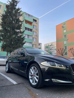 Jaguár XF Sportbrake 3.0 D V6 2014 - 3