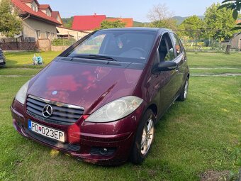 Mercedes a180 - 3