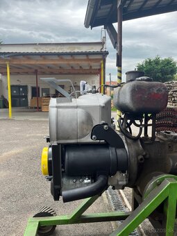 Motor na malotraktor TZ4K - 3