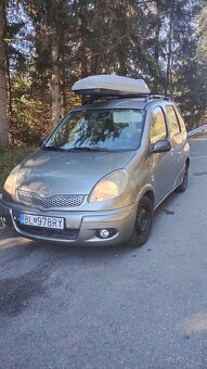 Yaris Verso 1,3 vvti 62kw benzín plyn 2004 - 3