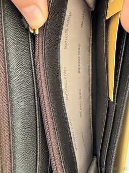 Michael Kors peňaženka - 3