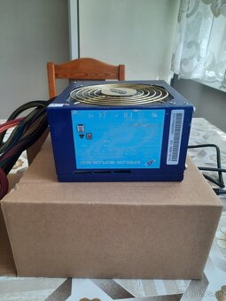 Predám zdroj 600w epsilon - 3