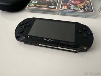 Sony Playstation Portable,(PSP) - 3