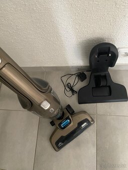 Predam tycovy vysávač - 3