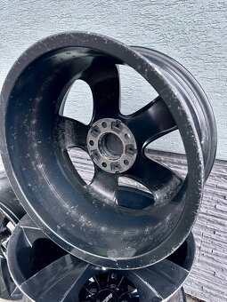 Alutec R18 5x120 - 3