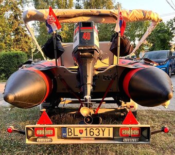 Motorový čln Lava Marine Voyager s motorom Yamaha 40 - 3