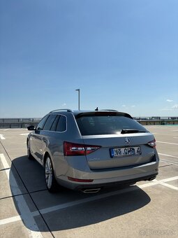 Škoda Superb Combi 2.0 TSI 4x4 DSG (200 kW) - 3