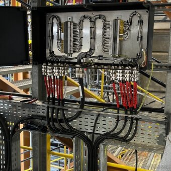 ELEKTRIKÁRI A ZÁMOČNÍCI – INGOLSTADT 28 € - 3