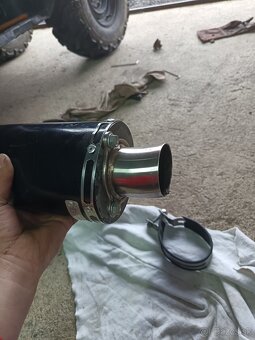 Ladený výfuk ixil - 3